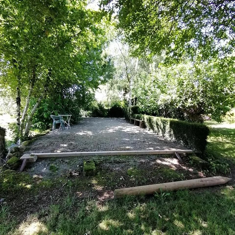 Zen Villa Parigné Franciaország